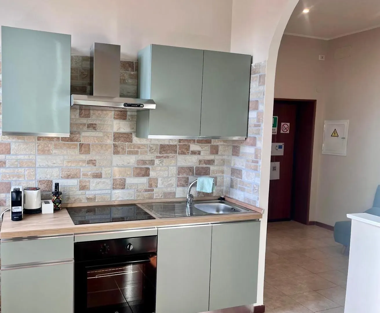 Fast Re Apartment Rome
