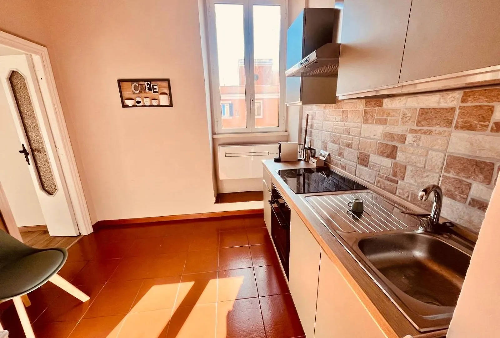 Fast Re Apartment Rome